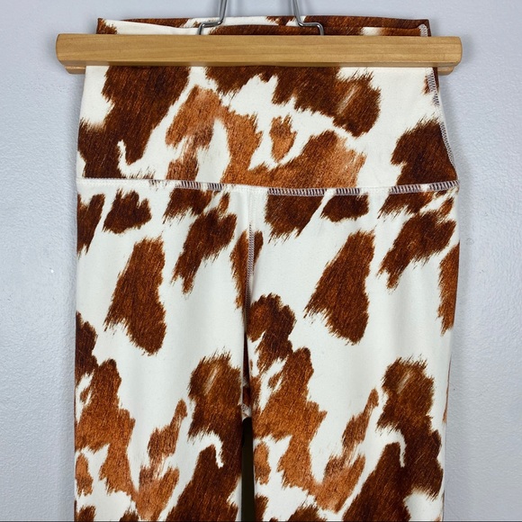 NEW WEWOREWHAT REVOLVE BROWN PRINTED HIGH-WAIST LEGGINGS - Picture 3 of 9